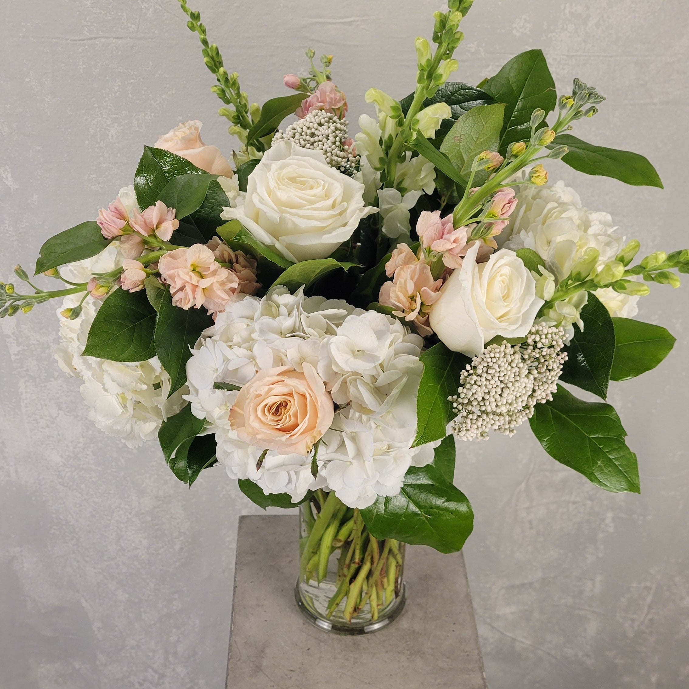 Best Get Well Flowers: What to Send Someone Who's Recovering