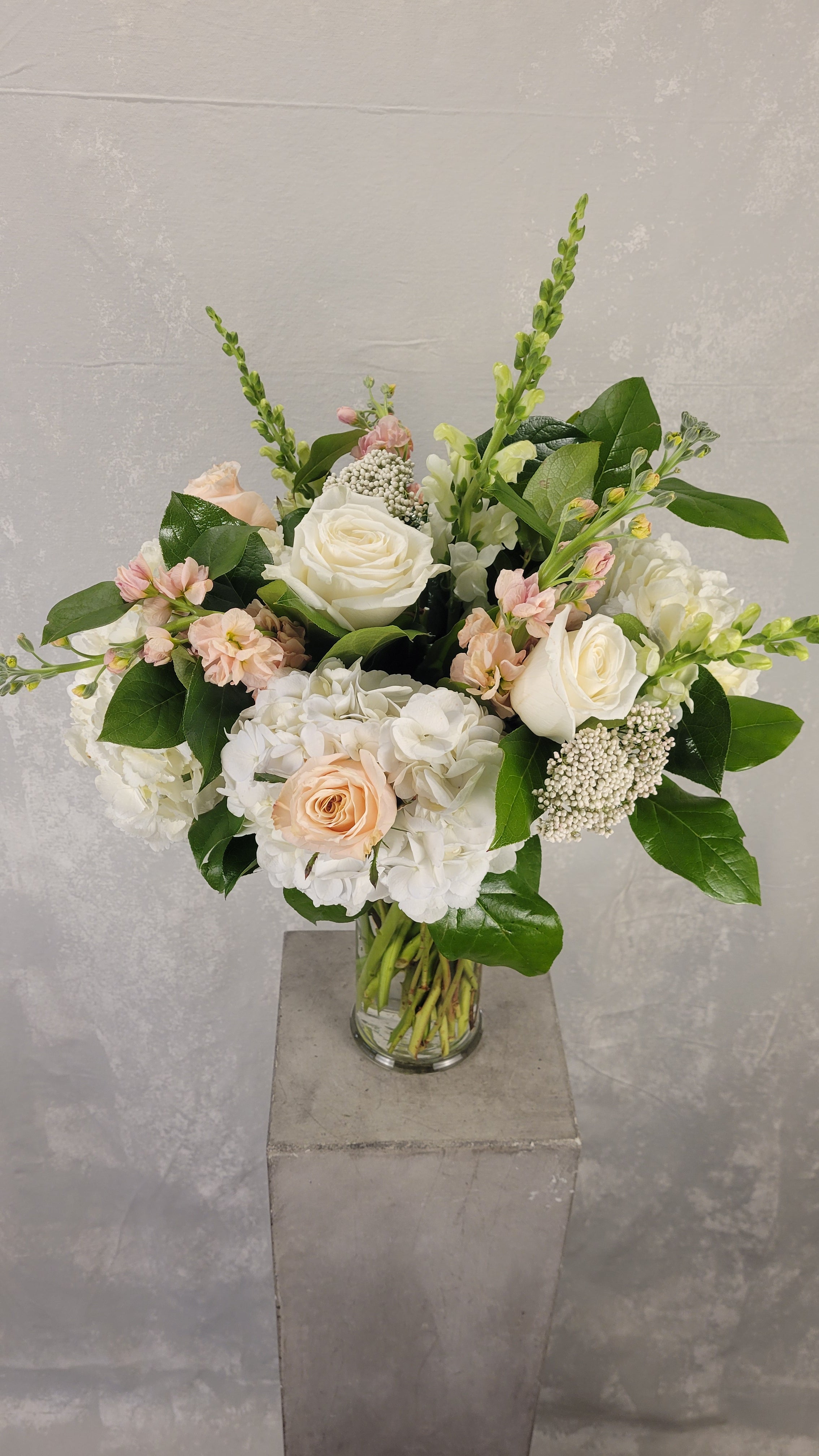 Best Get Well Flowers: What to Send Someone Who's Recovering