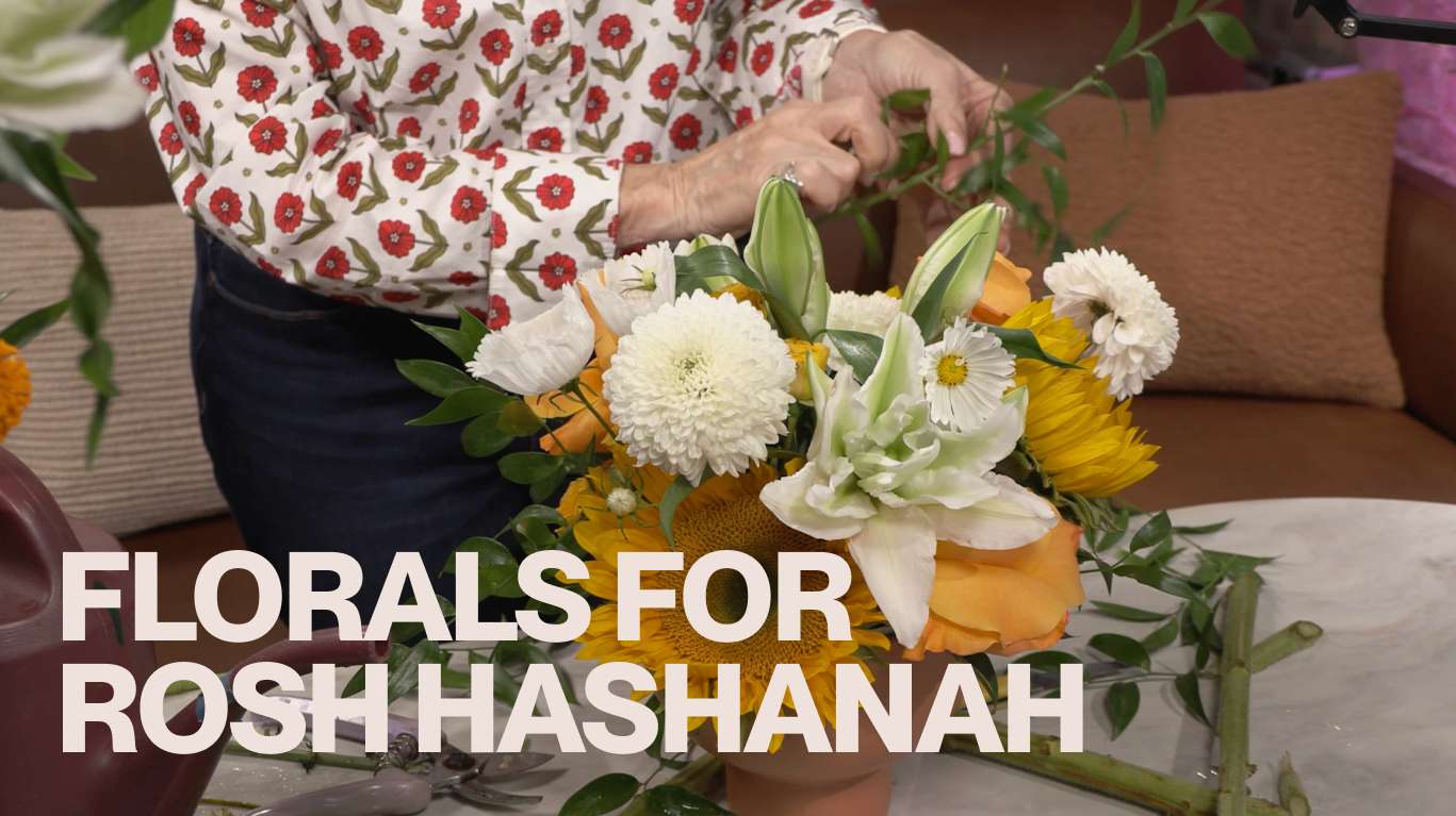 Rosh Hashanah Flowers: Meaning, Symbolism, and Beautiful Arrangements