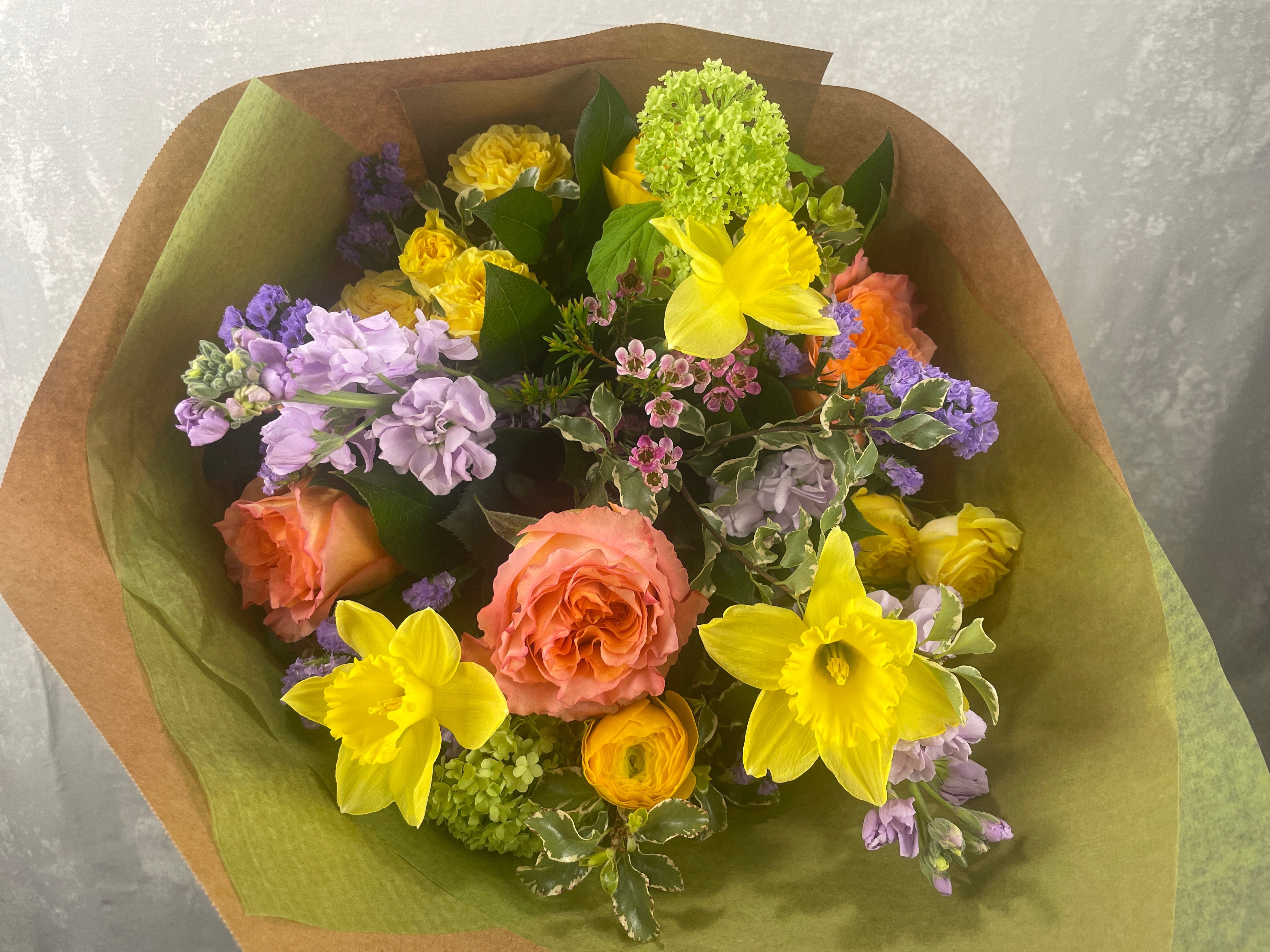 The Best Flowers for a Birthday (and How to Choose the Right Ones)